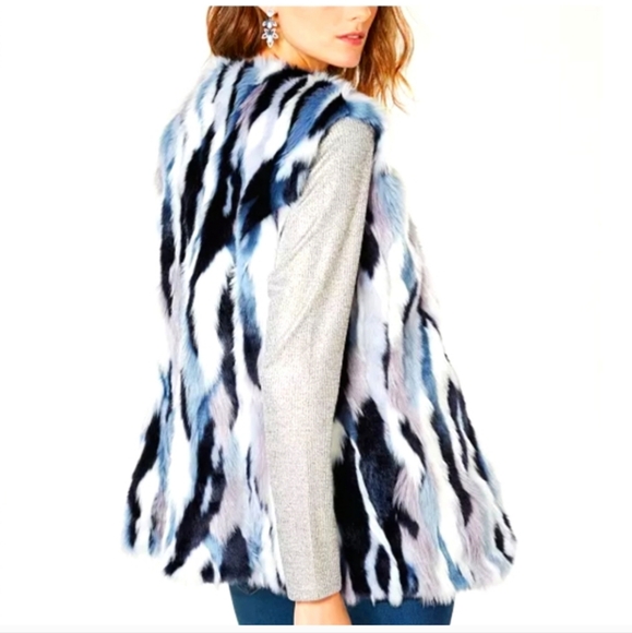 INC International Concepts faux fur vest - Picture 7 of 14